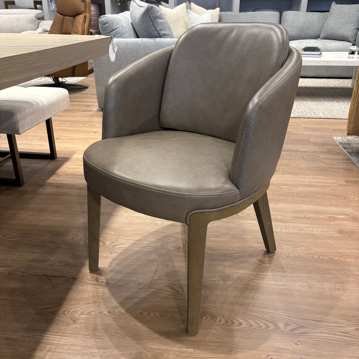 Silla Astrid