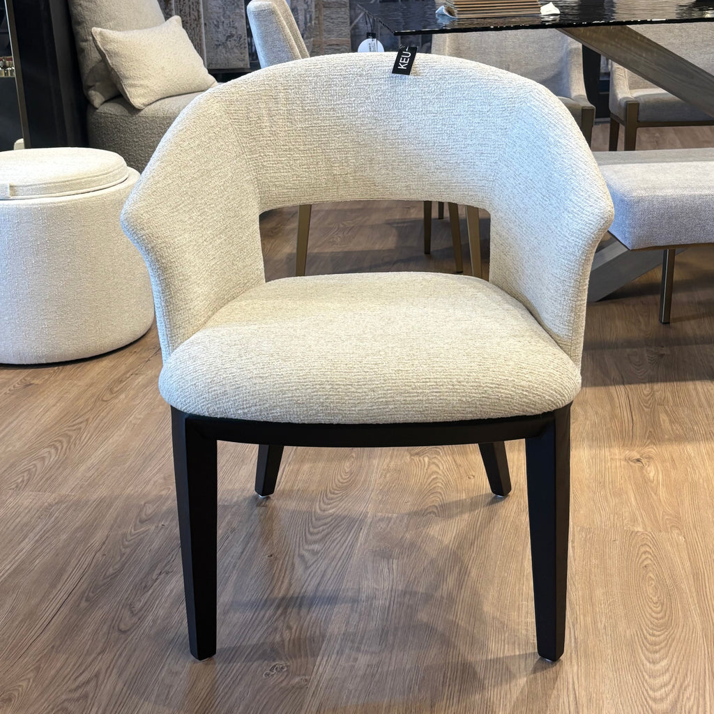 Silla Amari